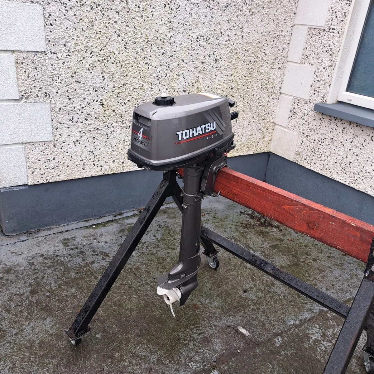 Tohatsu 4hp 2 Stroke Outboard Engine Long Shaft - Image 1