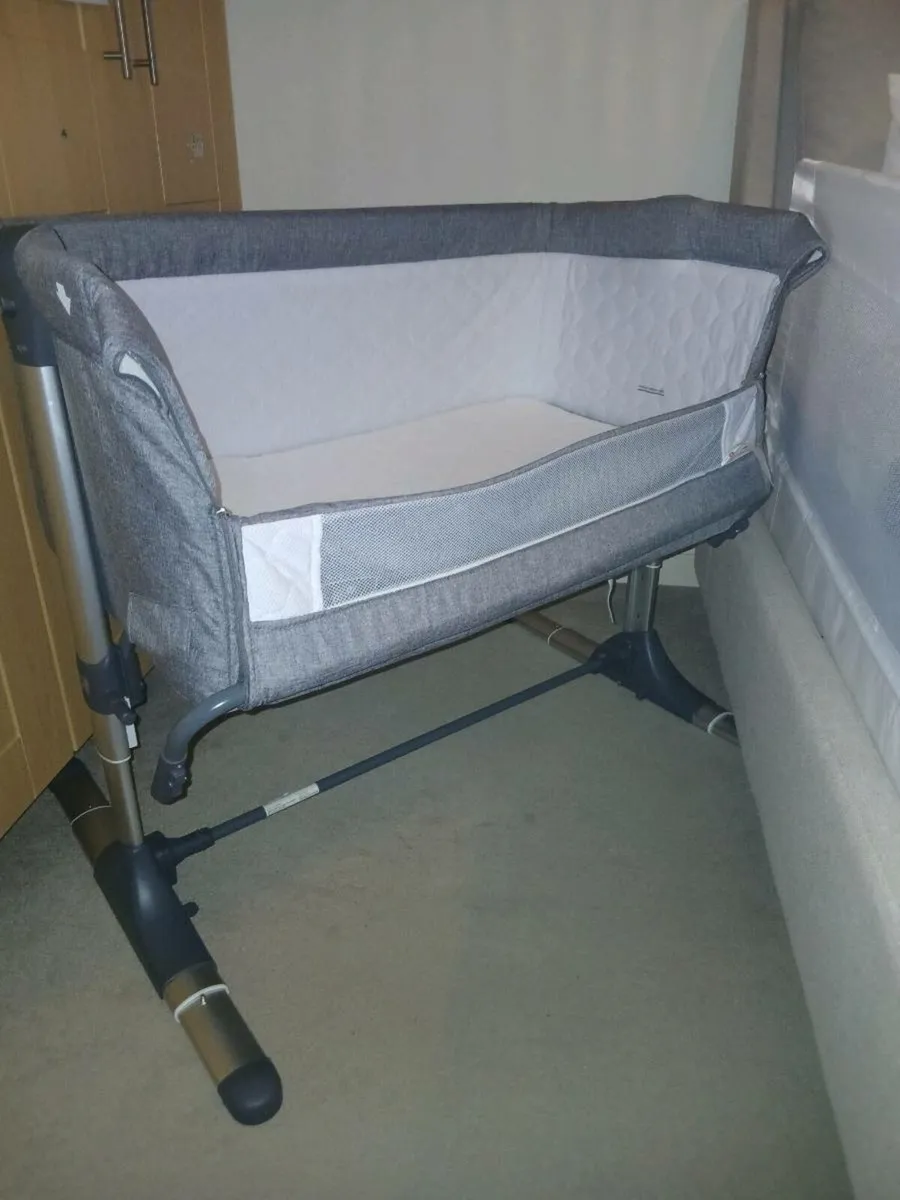 Babylo co sleeper cot - Image 1