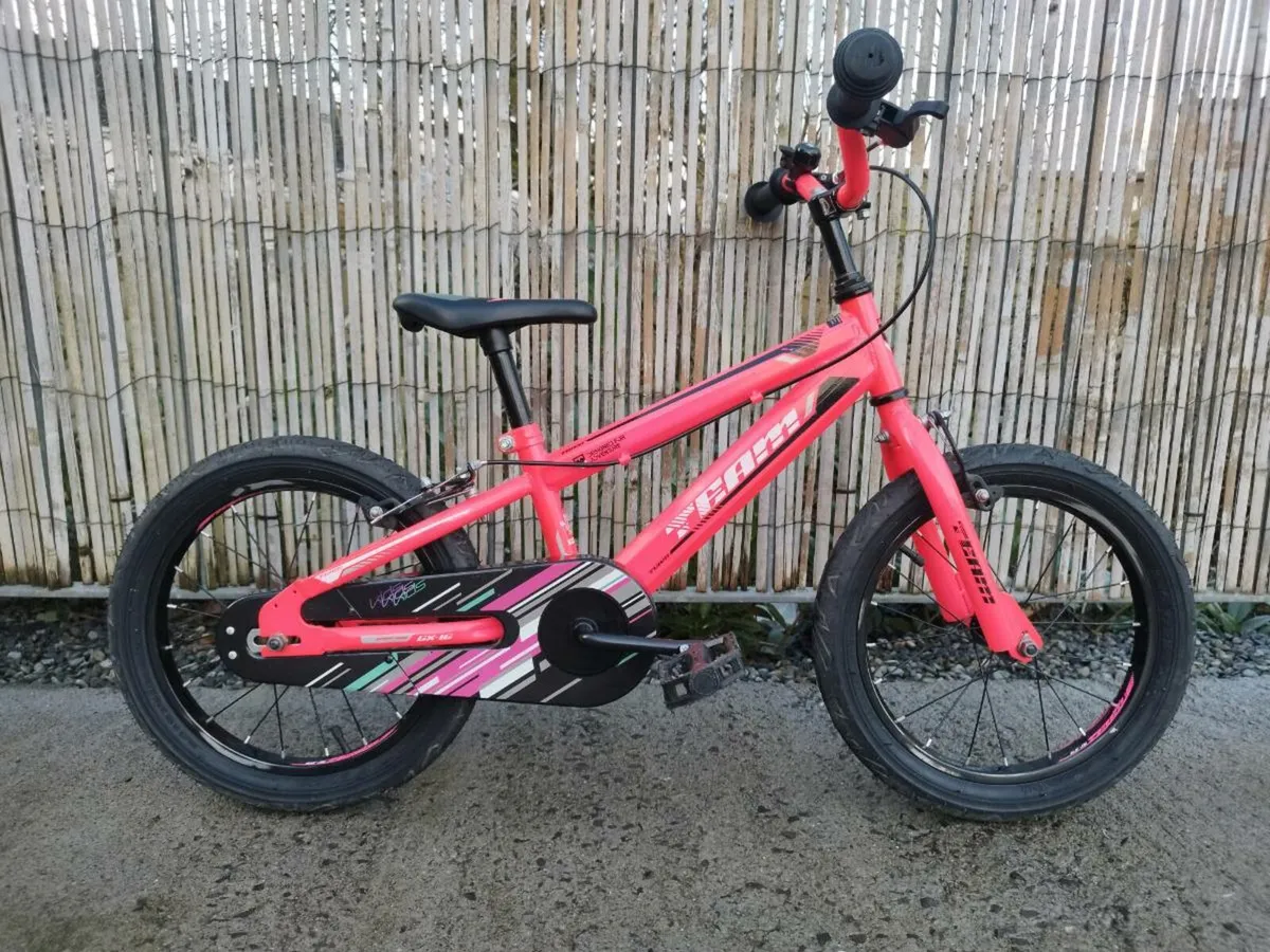 Child's bike - Image 1