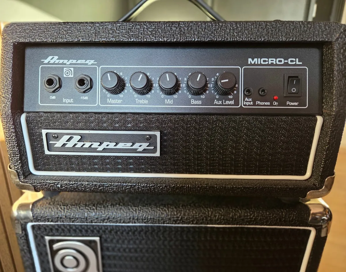 Ampeg Micro-CL Bass Amp - Image 2