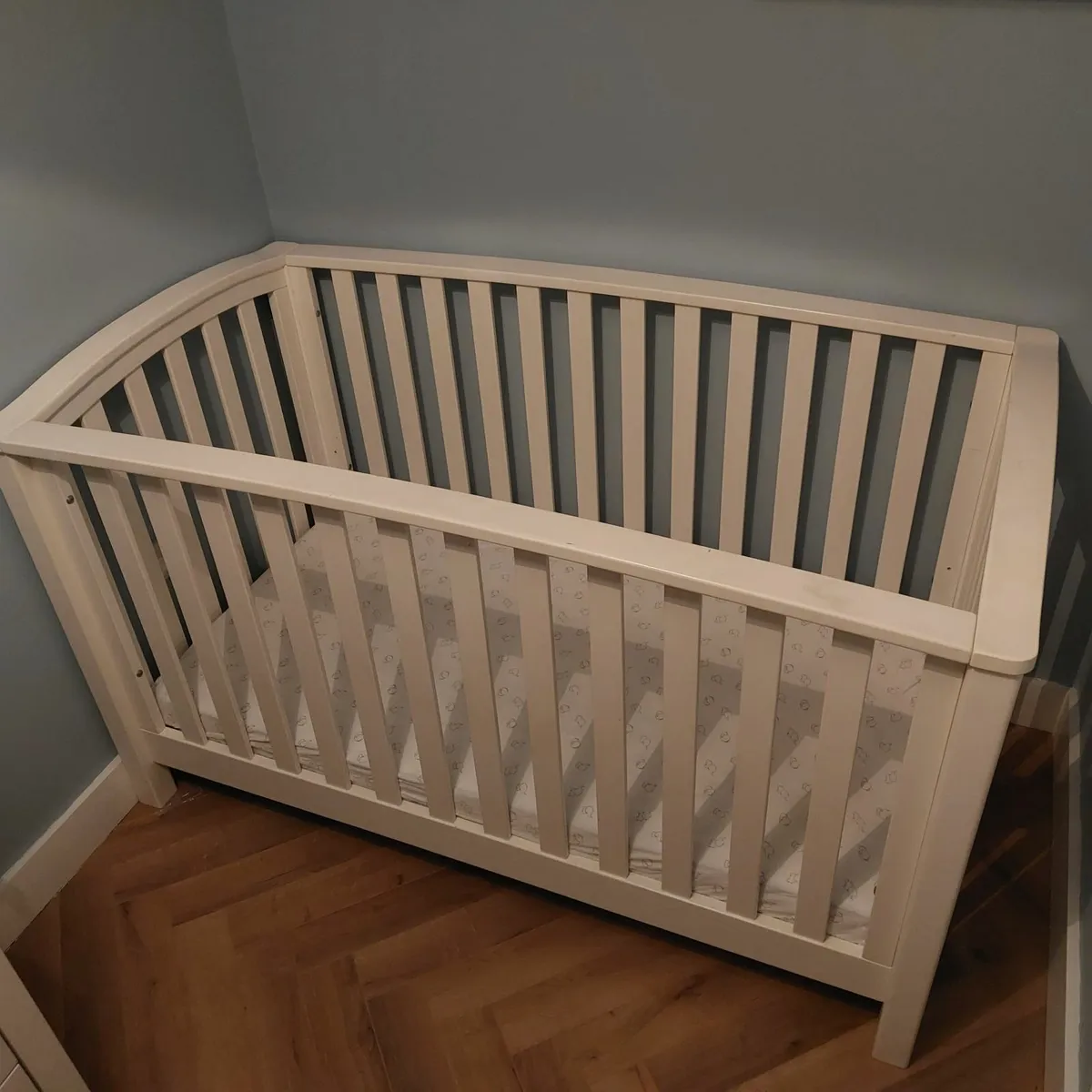 Mamas & Papas Cot - Image 1