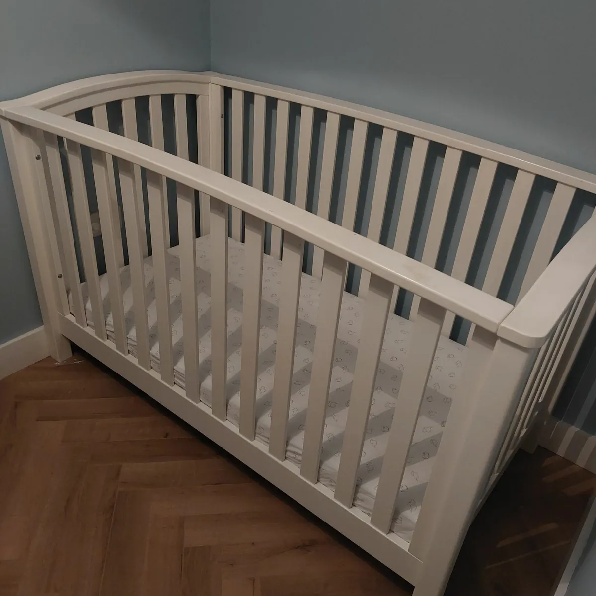 Mamas & Papas Cot - Image 2