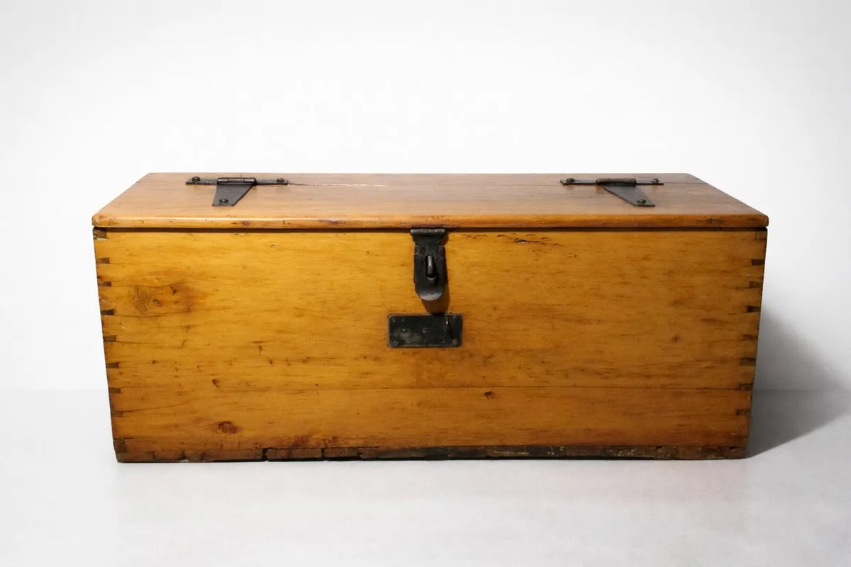 Antique South African Wagon Chest (Kist) - Image 1