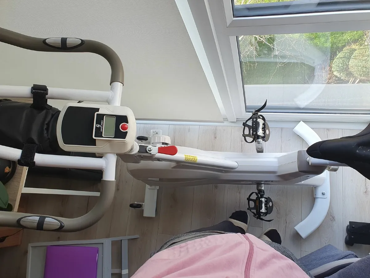 Spin Bike LCD Monitor and Tablet Mount Cardio - Image 3