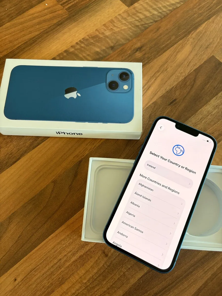 I phone 13 - Image 3