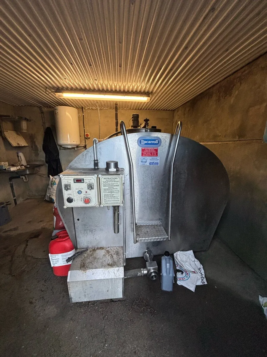 Milking machine ,tank and pumps for sale - Image 1