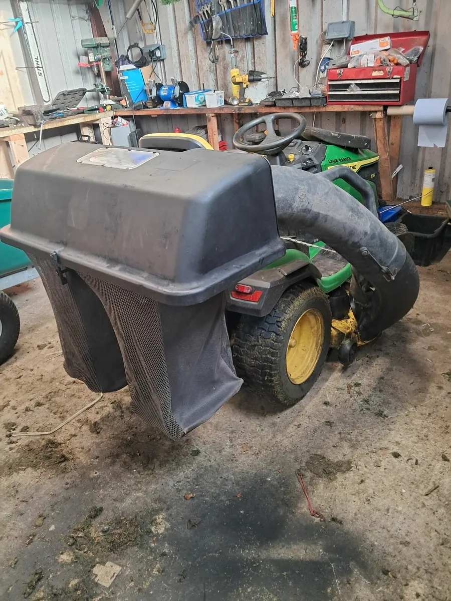 John deere x series bagger kit