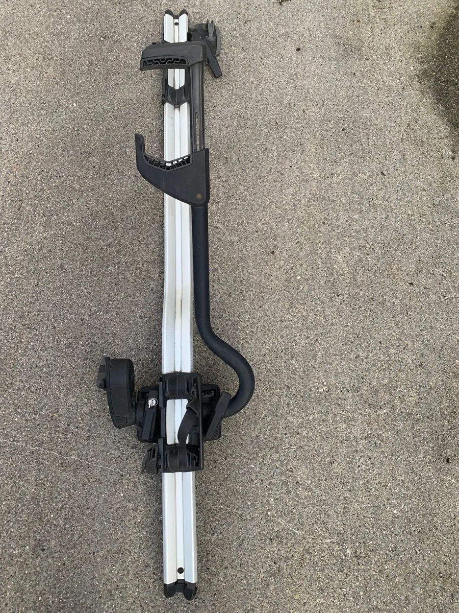 Roof bars and bike rack - Image 1