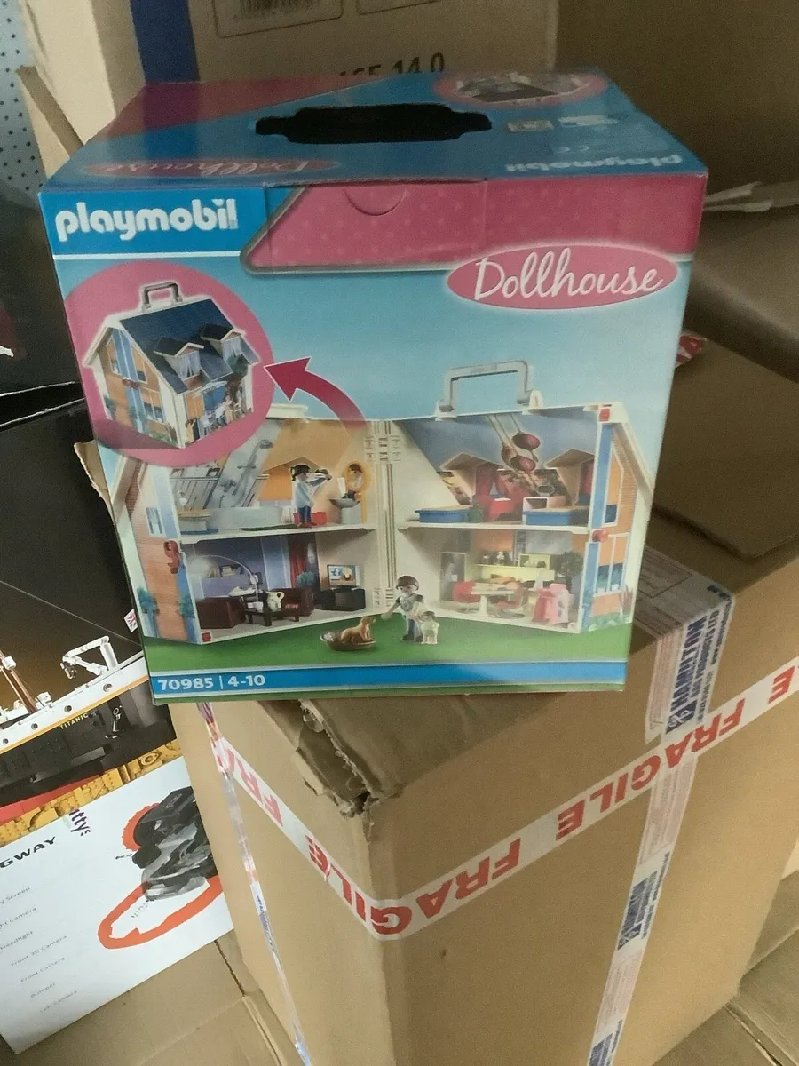 New PLAYMOBIL carry house and cloud hand warmer. - Image 3