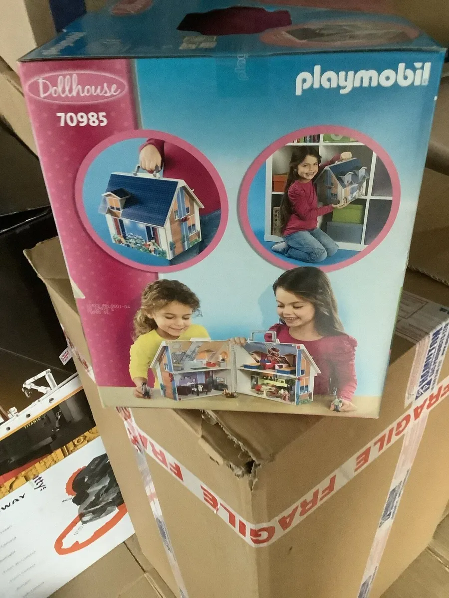 New PLAYMOBIL carry house and cloud hand warmer. - Image 4