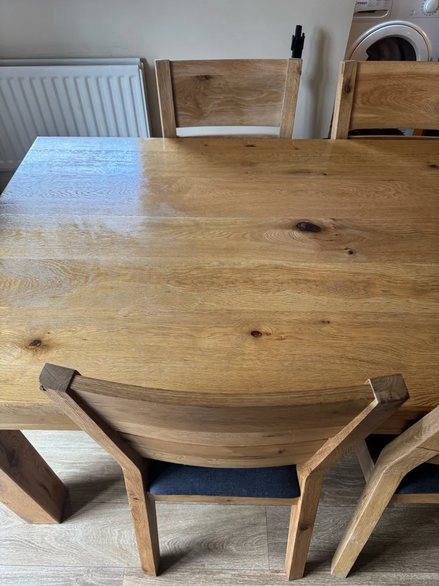 Kitchen table & 6 chairs - Image 3