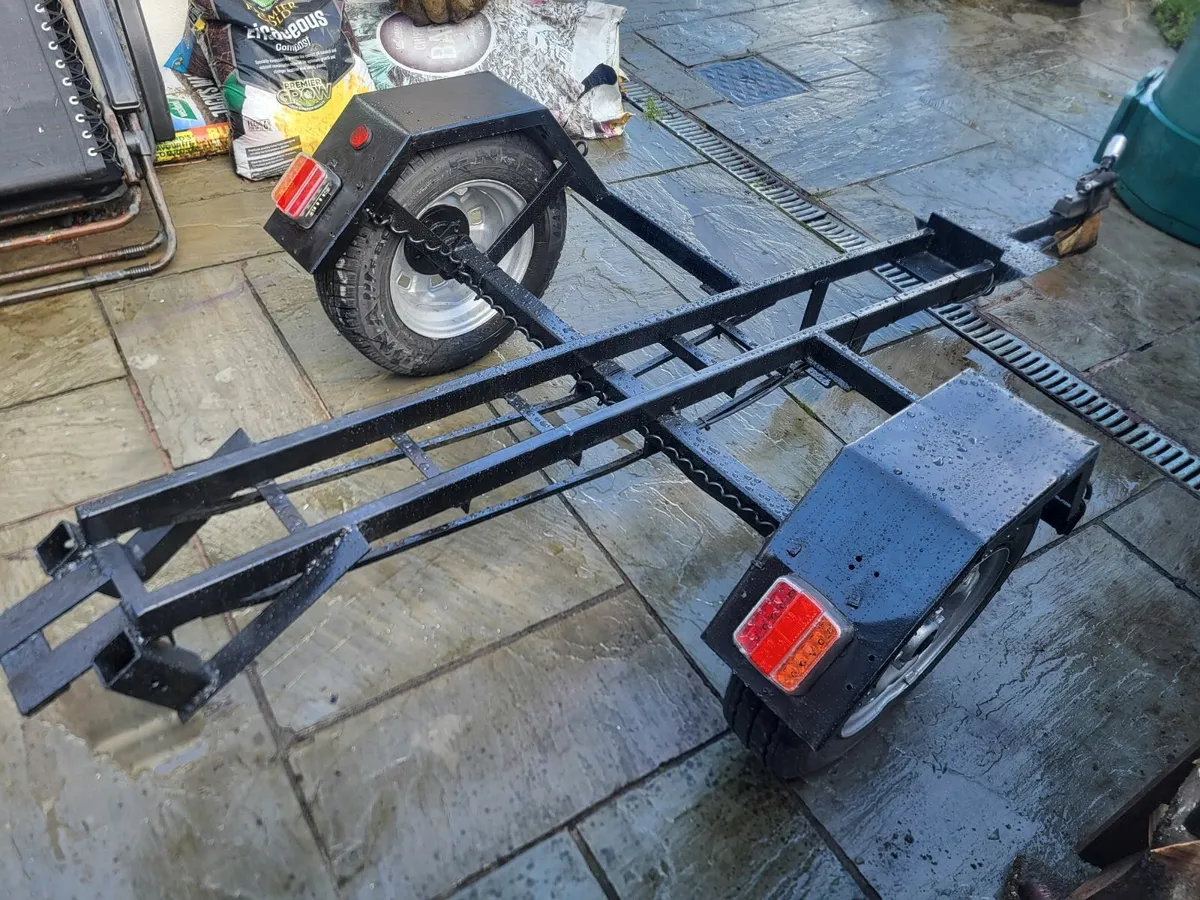 Easy Loading Single Bike Trailer - Image 3