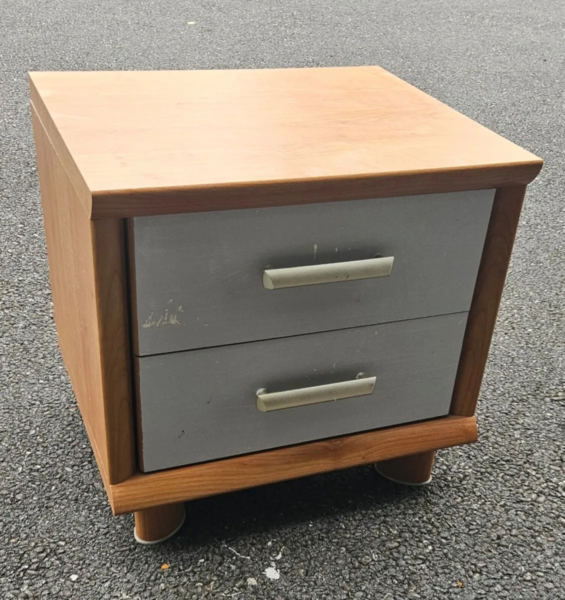 Free- Bedroom Furniture - Image 1