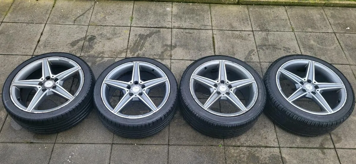 Mercedes alloys/tyres - Image 1