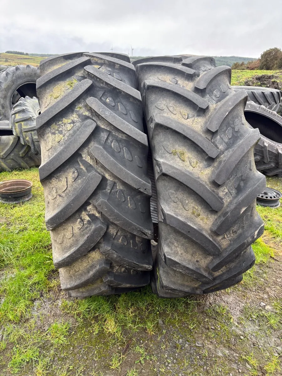 650/65r38 Michelin - Image 4