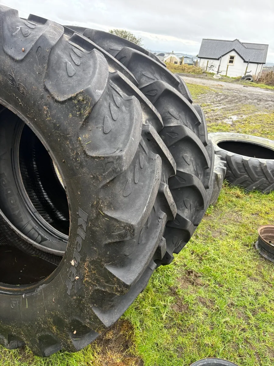 650/65r38 Michelin - Image 3