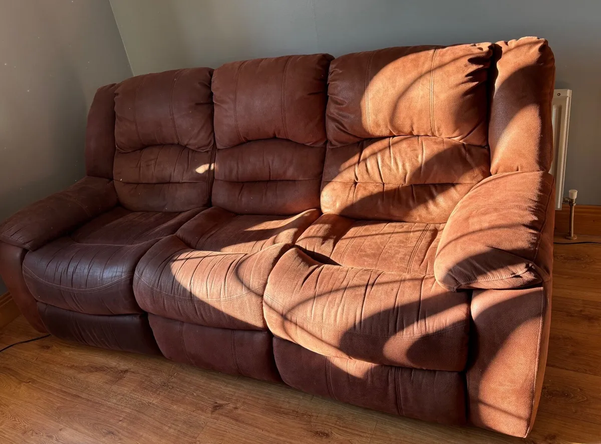 3 seater & 2 seater recliner sofa - Image 2