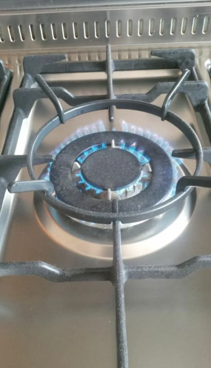 Range Cooker (for parts) - Image 3