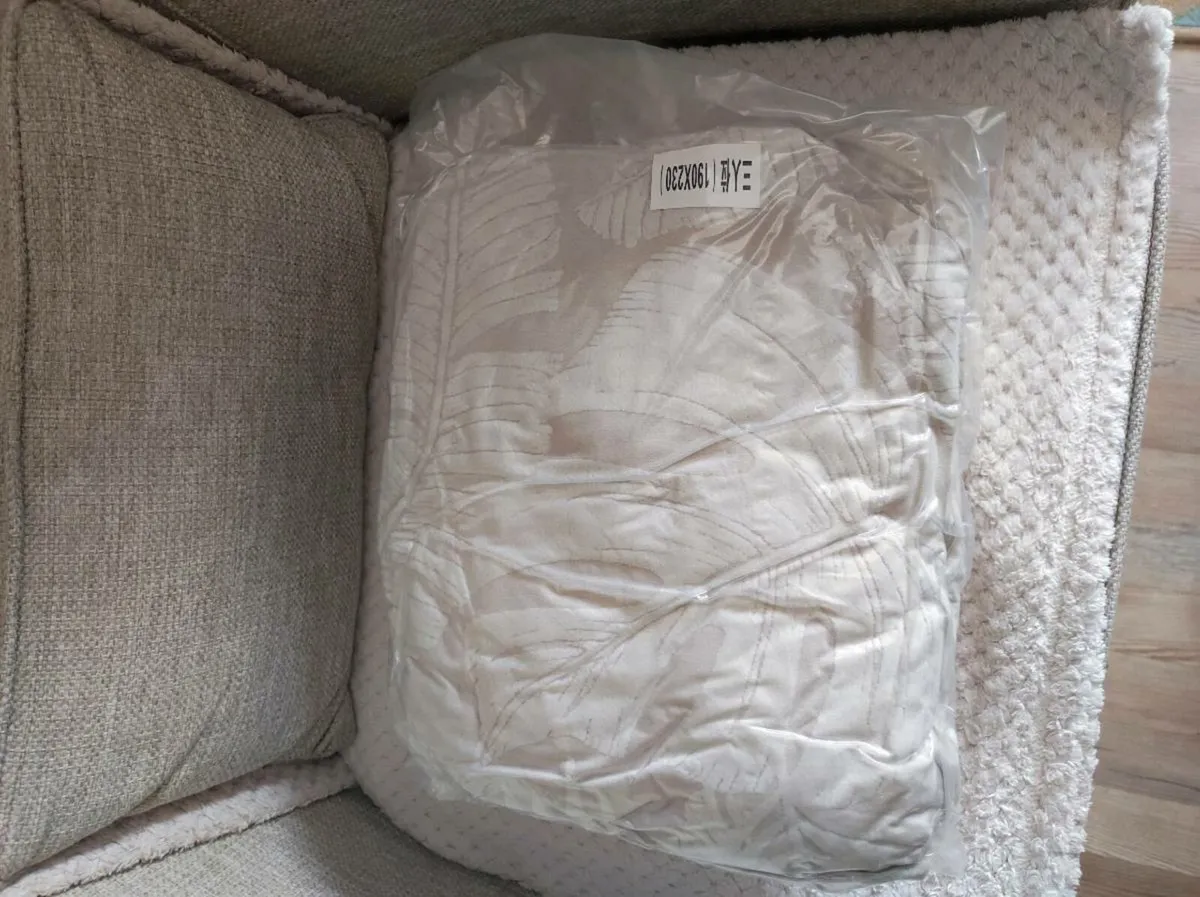 Sofa cover - Image 3