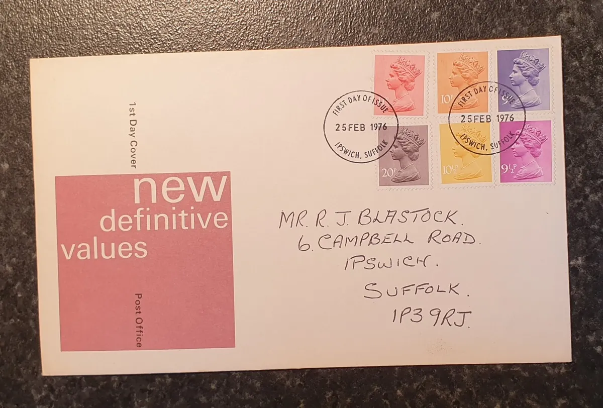 UK 1st Day Covers from 1976 - Image 1