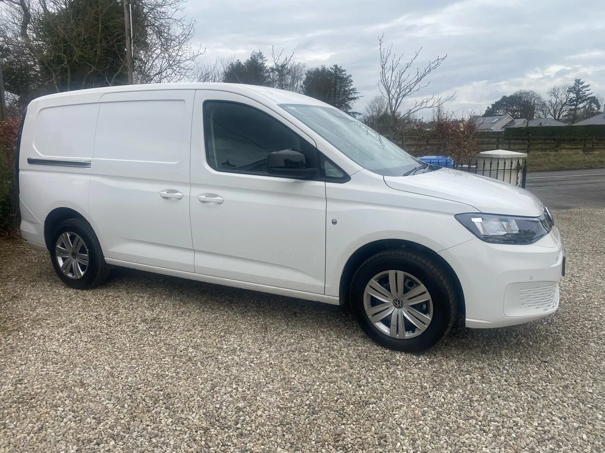 251-D REG VW CADDY MAXI BUISNESS - Image 2