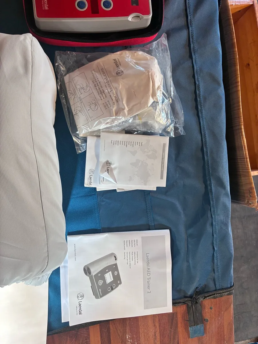 Little Anne and laerdal and trainer 2 - Image 4