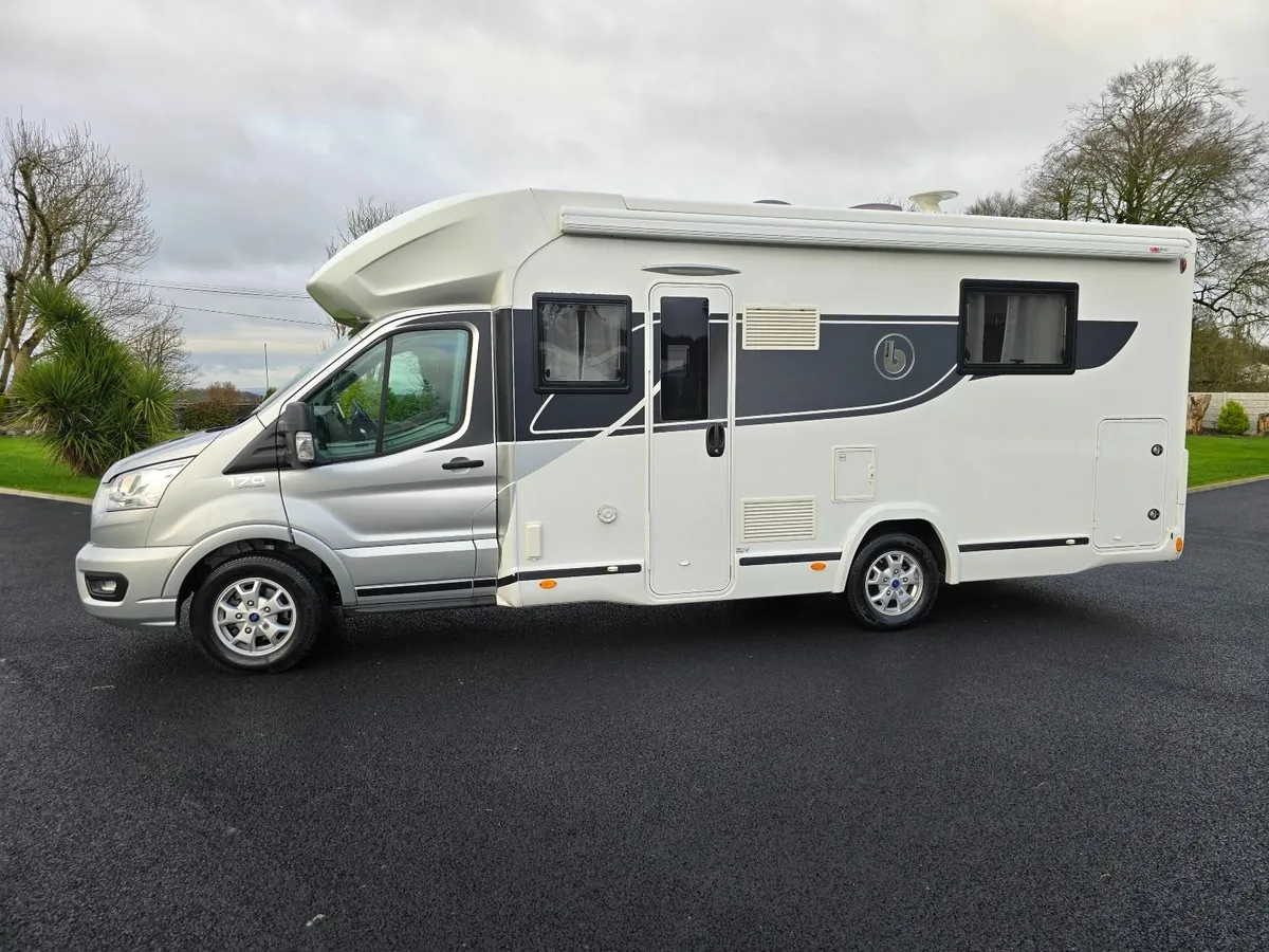 motorhome - Image 1