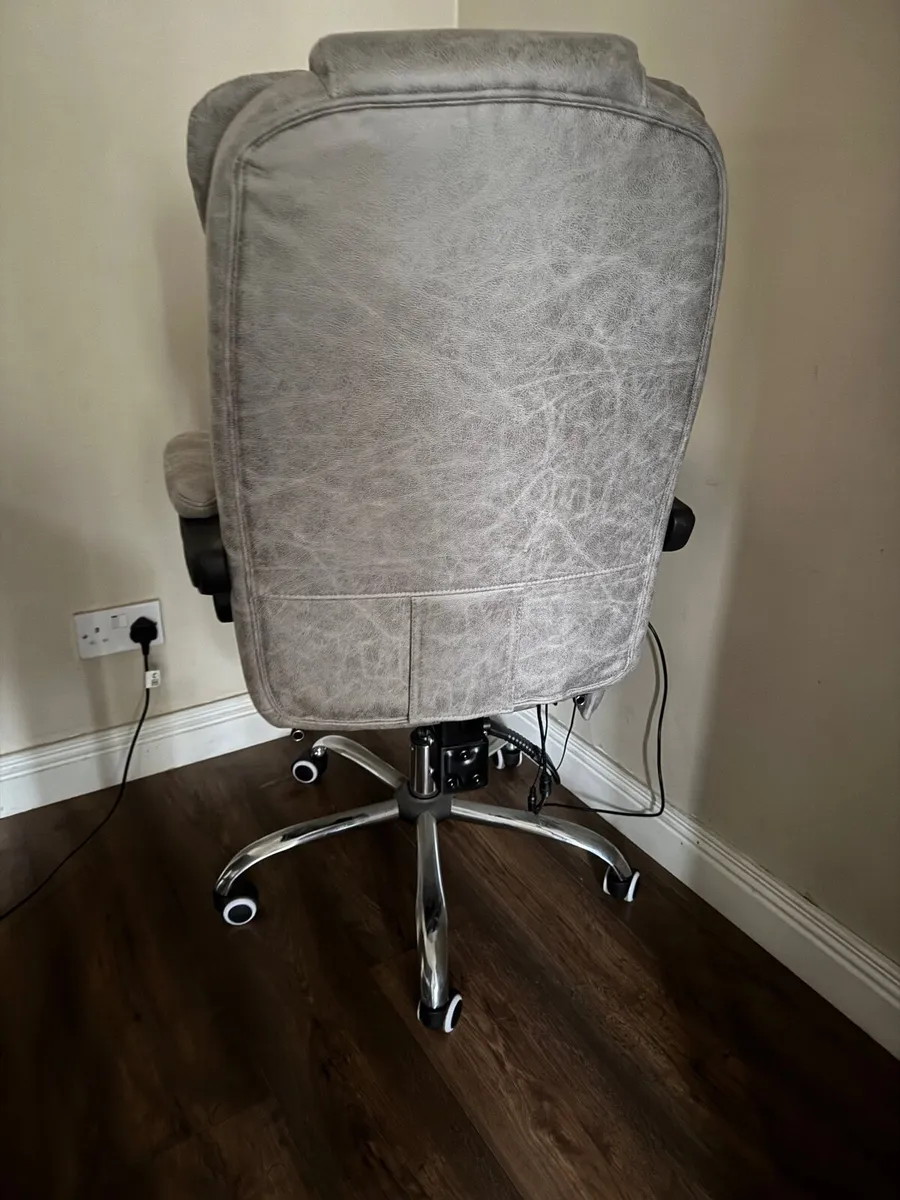 Office Chair Heated with 6 points vibration - Image 2