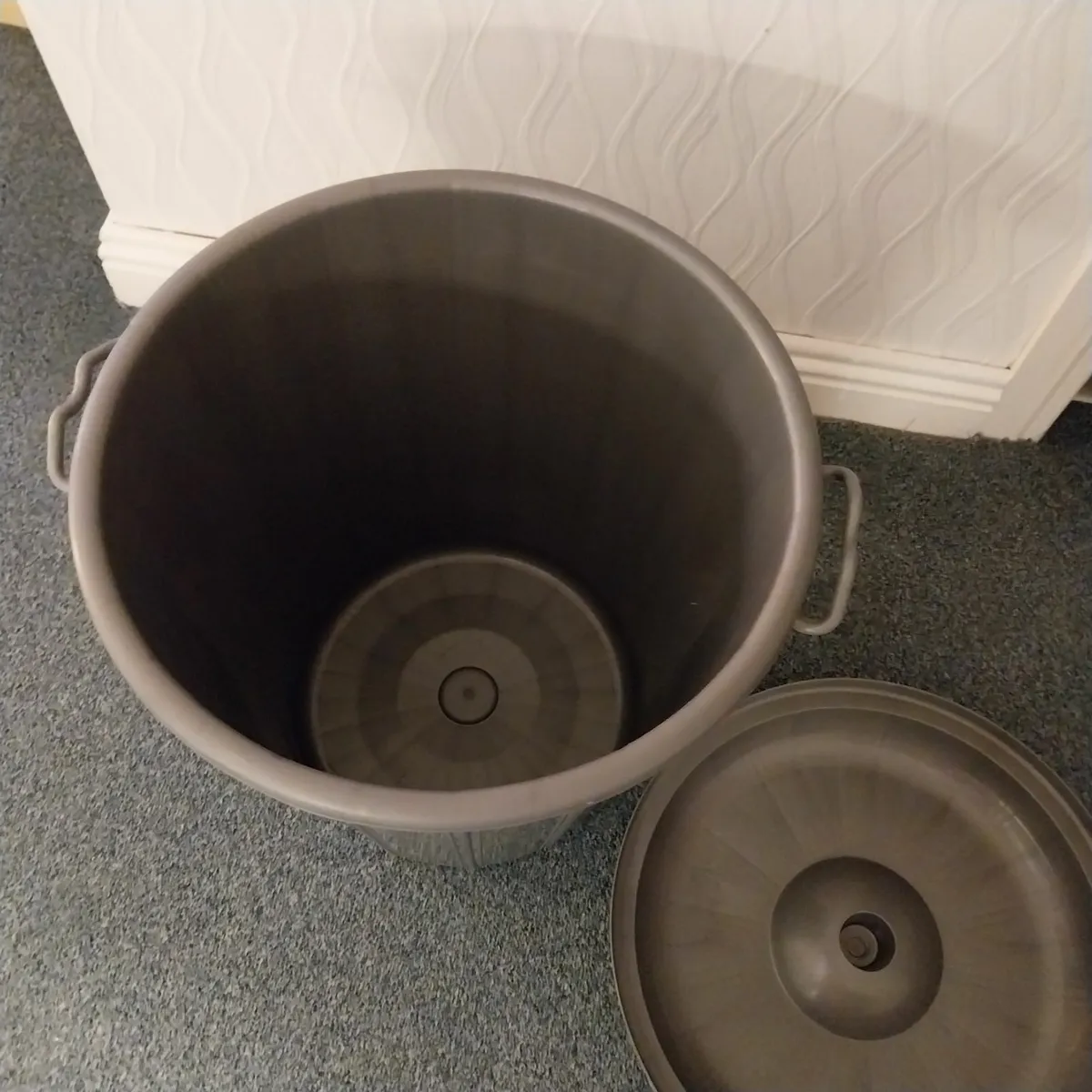 Grey Bin - Image 2