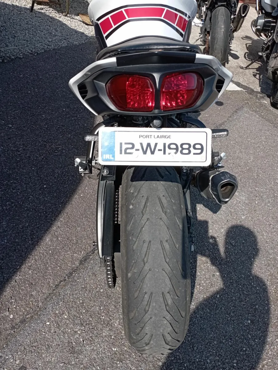 YAMAHA FZ8 2012 - Image 3