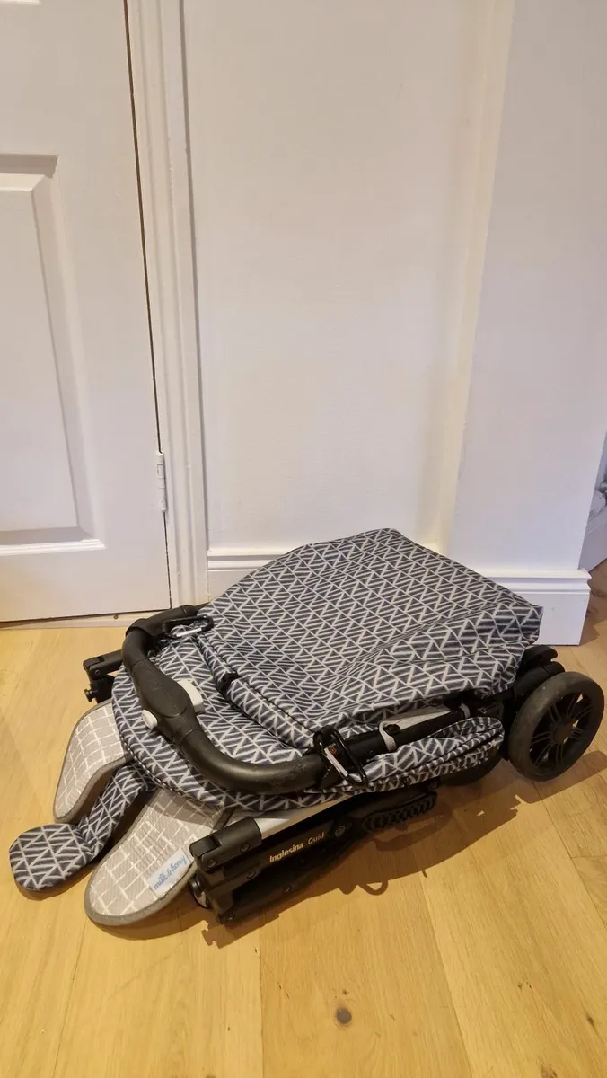 Travel pushchair - Image 2