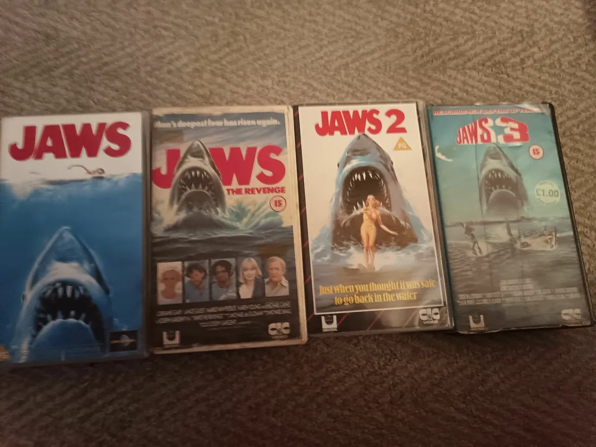 Jaws vhs videos - Image 2