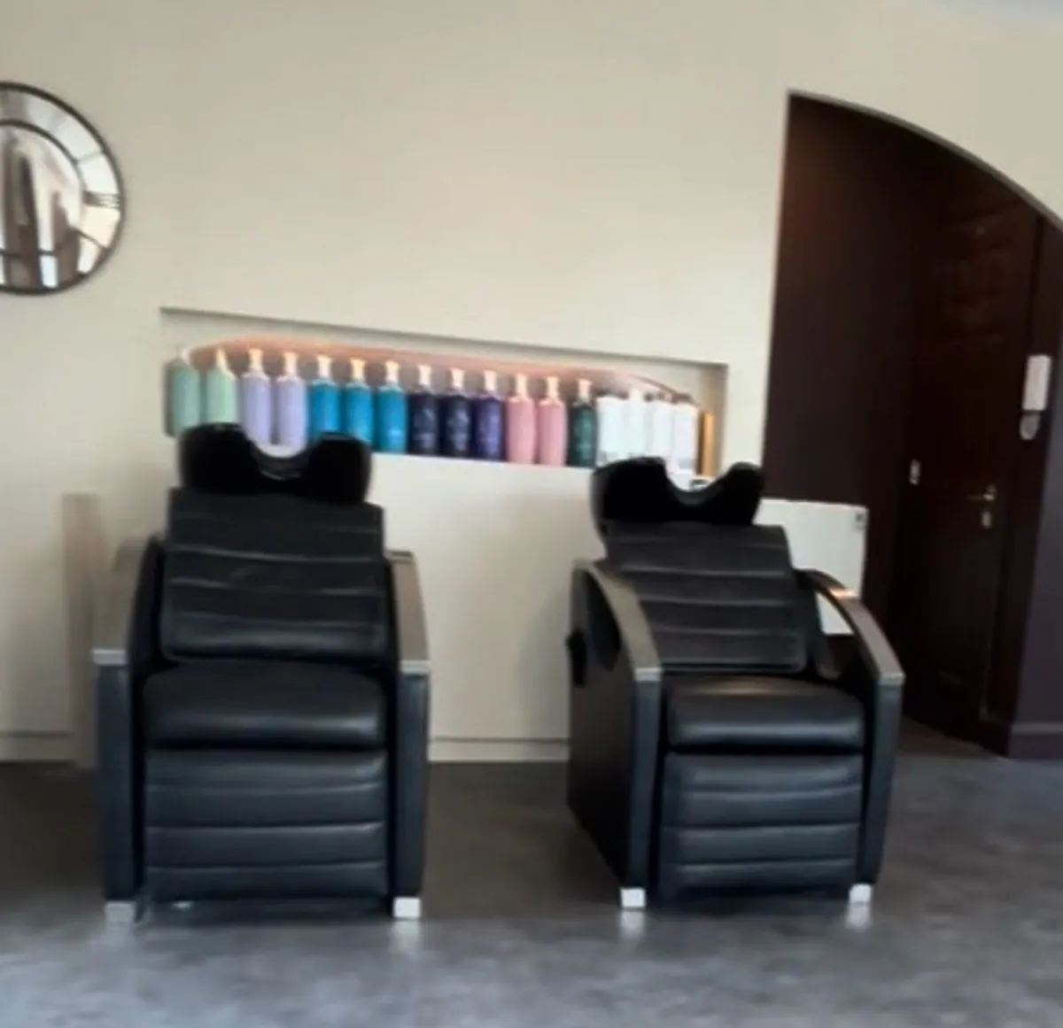 Salon Basins - Image 1