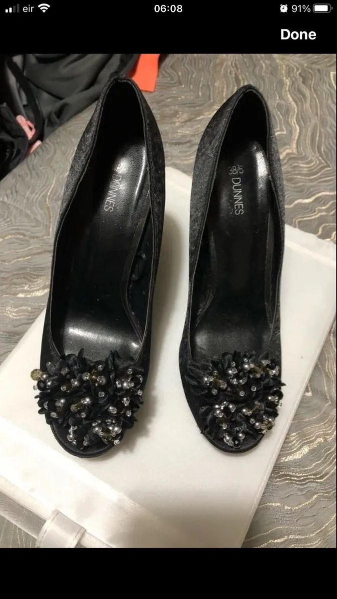 Ladies stunning shoes size 5 €10 - Image 1