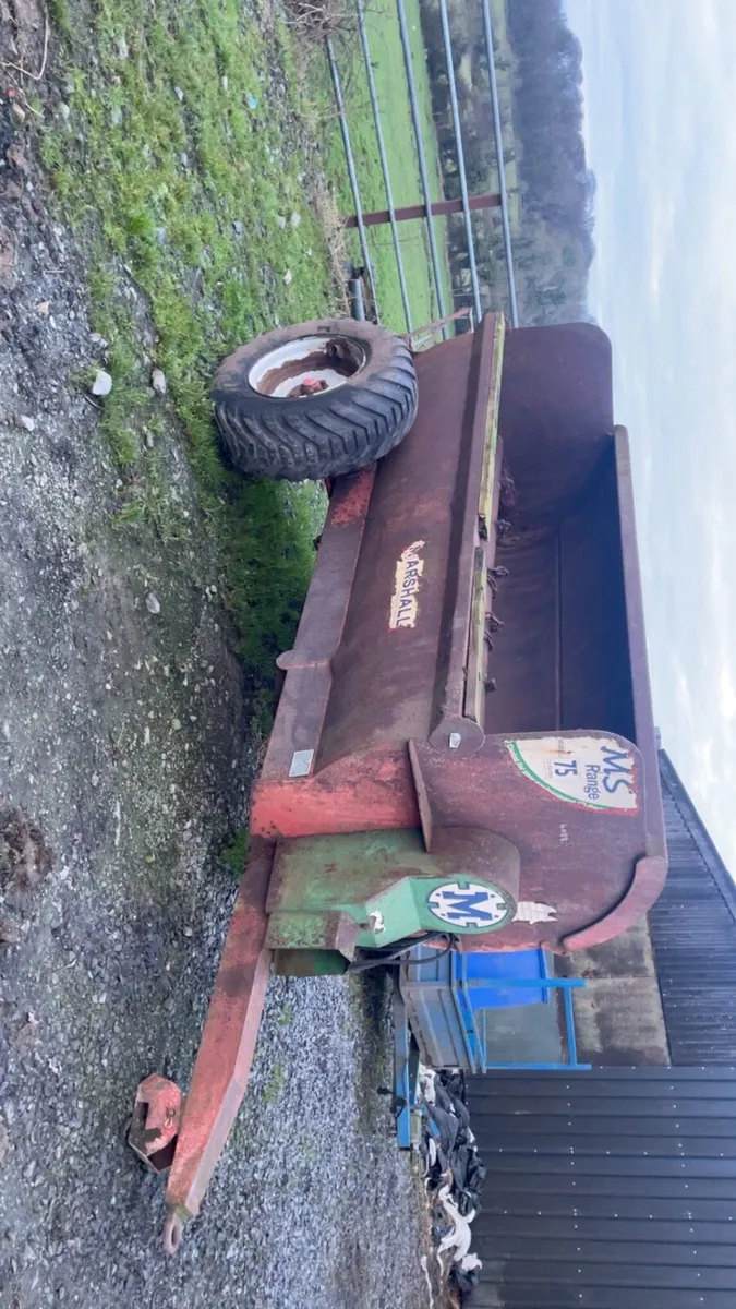 Marshall 7.5 cubic muck spreader - Image 2