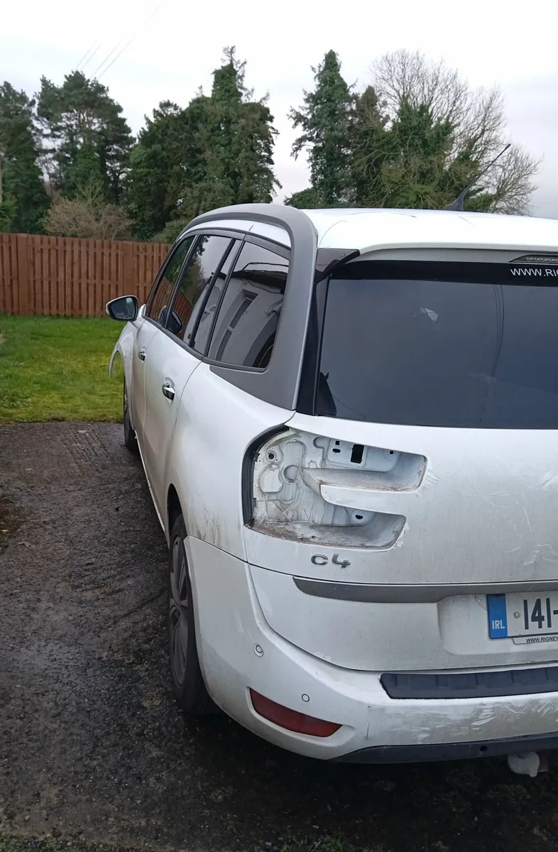 Car spare parts - Image 4