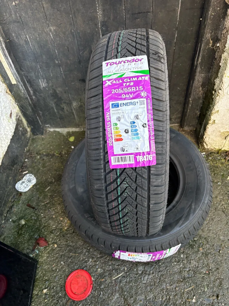 Car tyres - Image 2