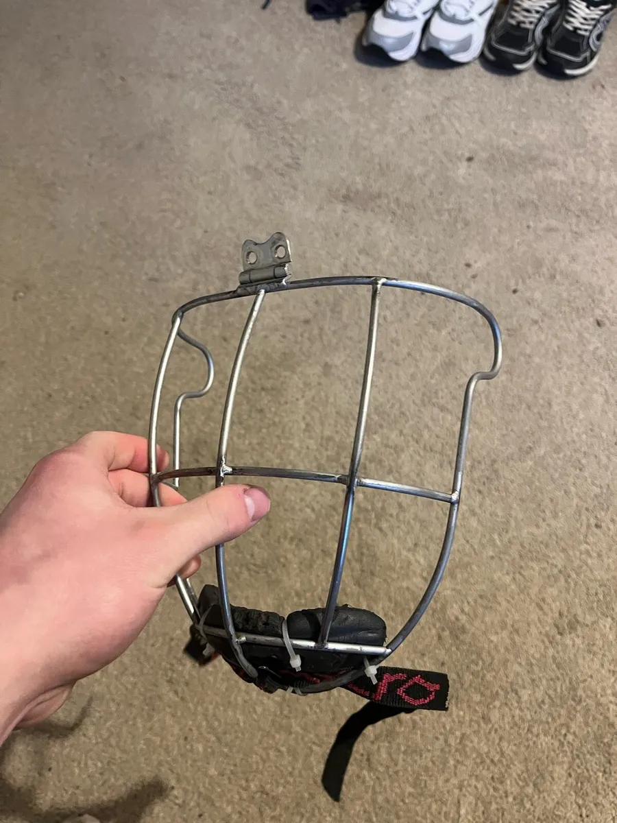 Kilkenny face gaurd - Image 1