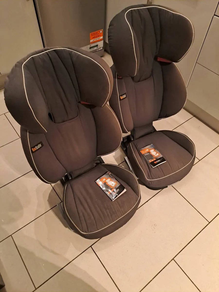 Car seats - Image 2