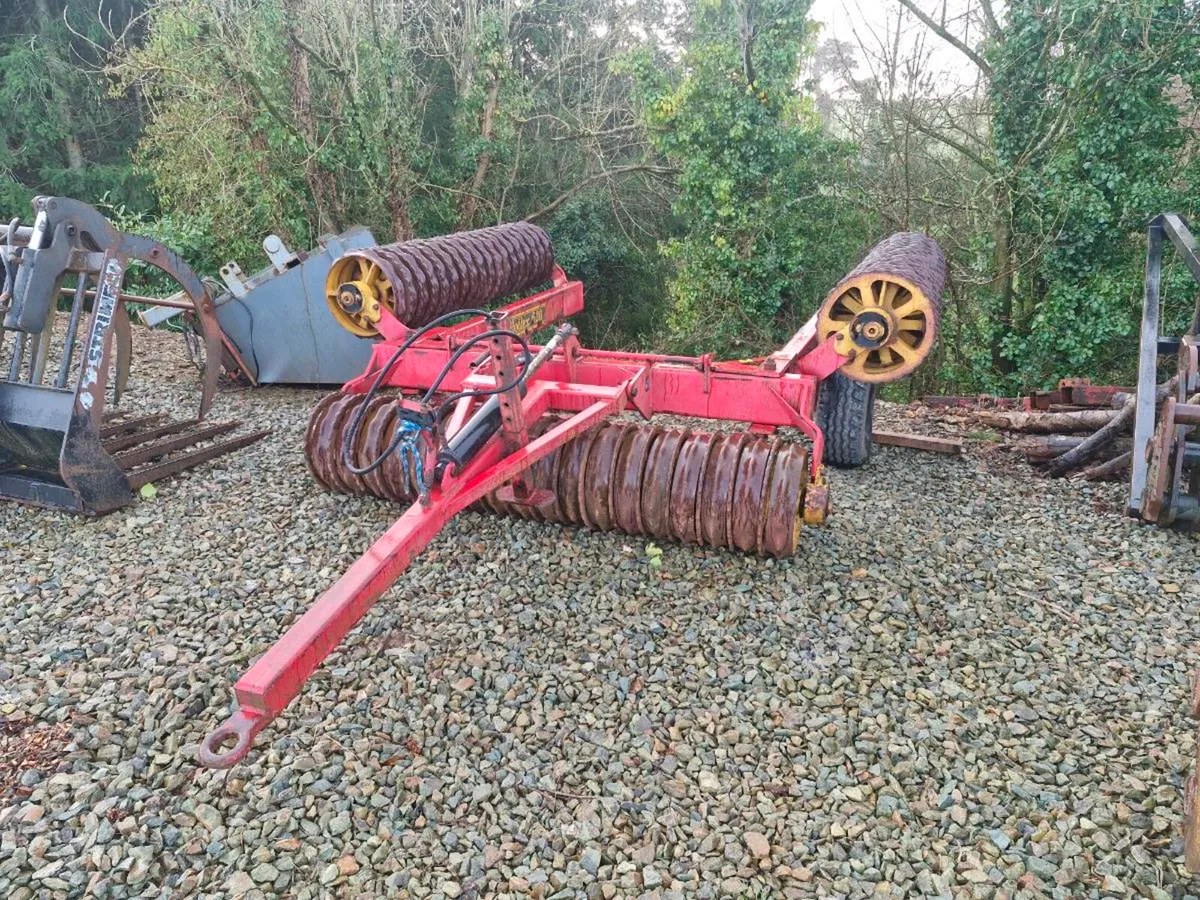 Vaderstad 620 ring roller. Subsoiler - Image 1