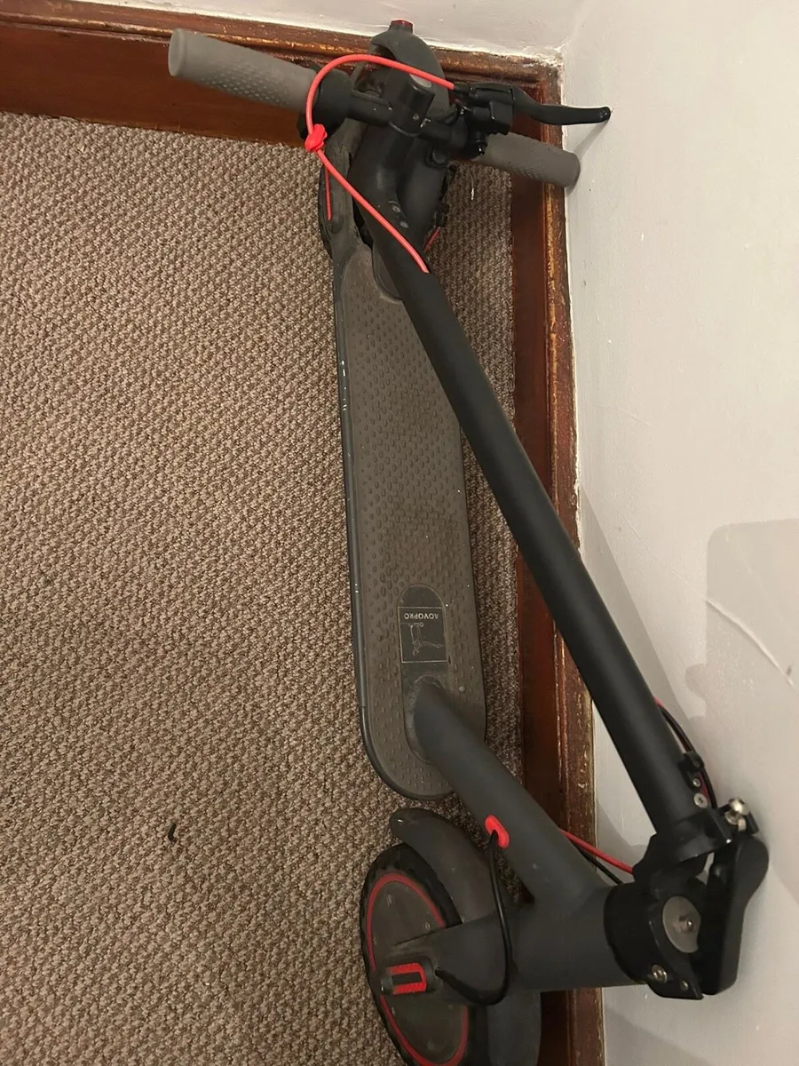 Aovopro e-scooter - Image 3