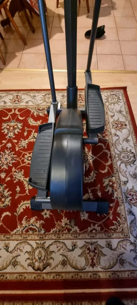 Elliptical Cross Trainer Weslo Momentum - Image 2
