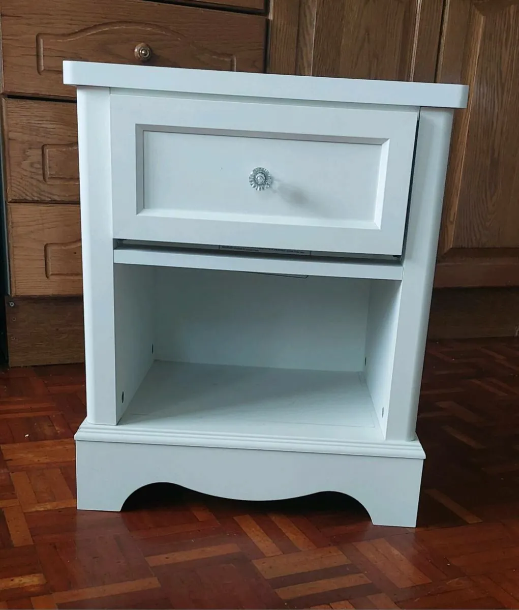 NEXT nightstand - Image 1