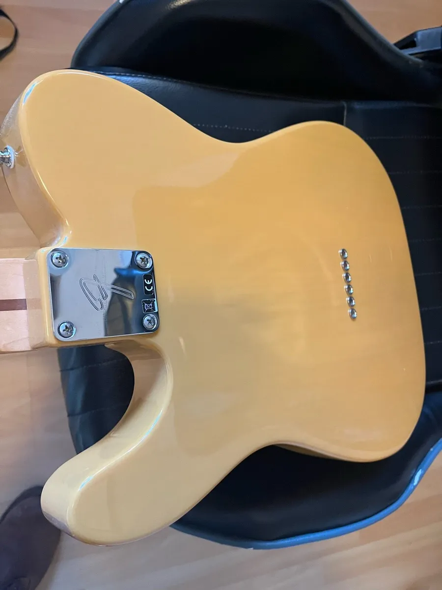 Fender Telecaster MIM - Image 2