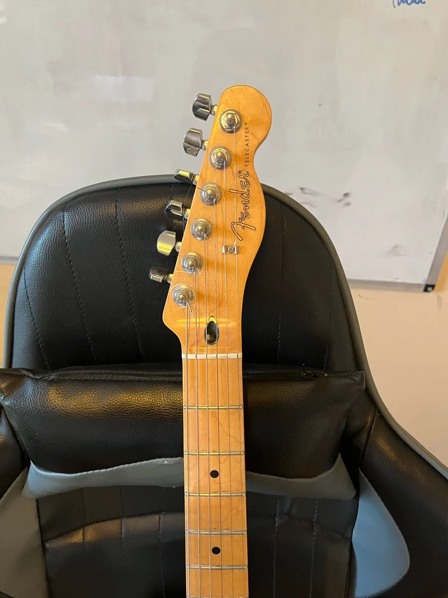 Fender Telecaster MIM - Image 3