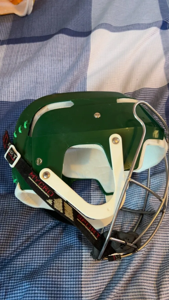 oldstyle helmet and fitz guard - Image 3