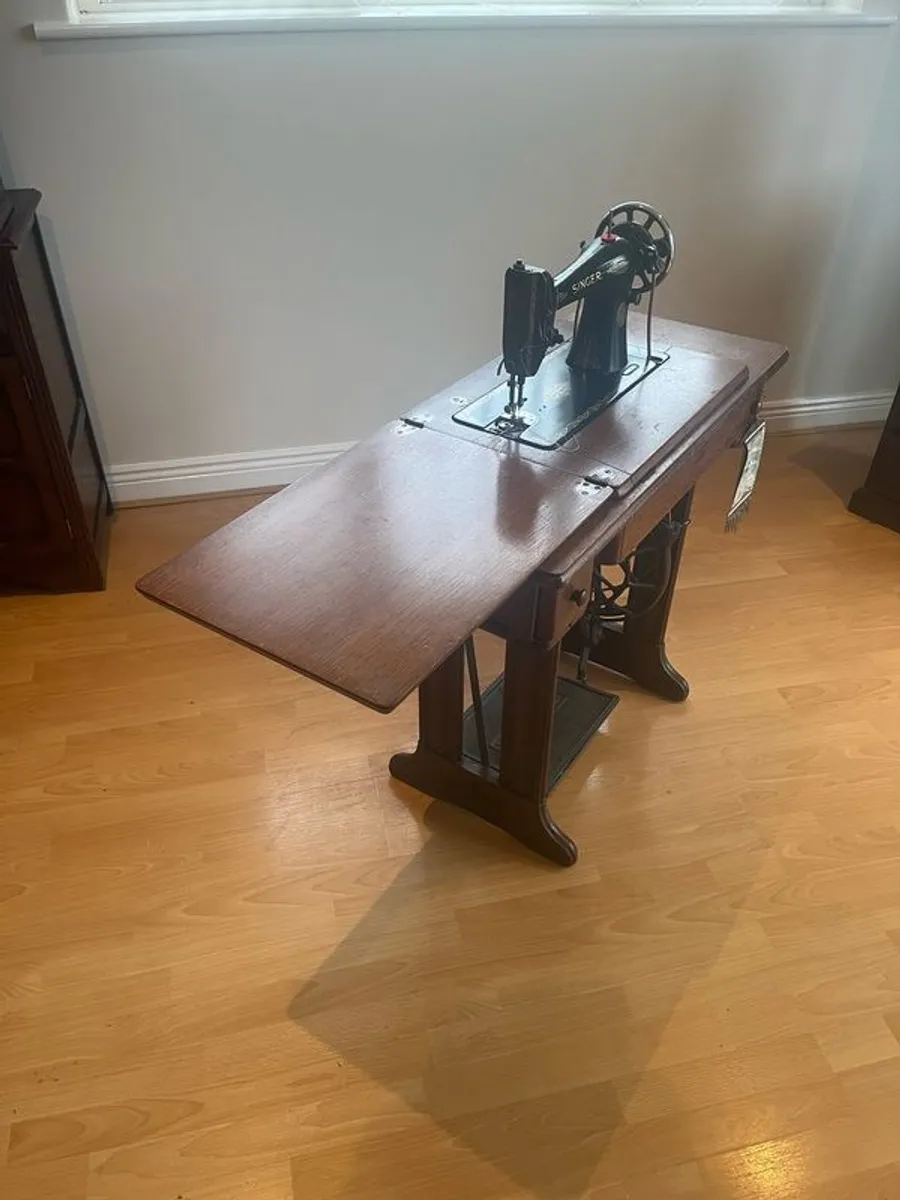 vintage singer sewing machine - Image 4