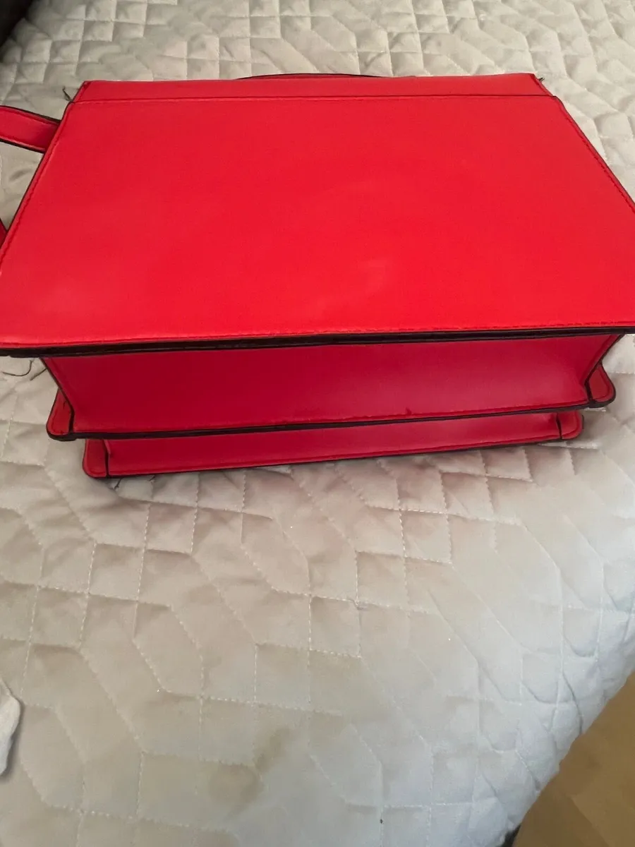 Beautiful Red M&S Handbag - Image 2