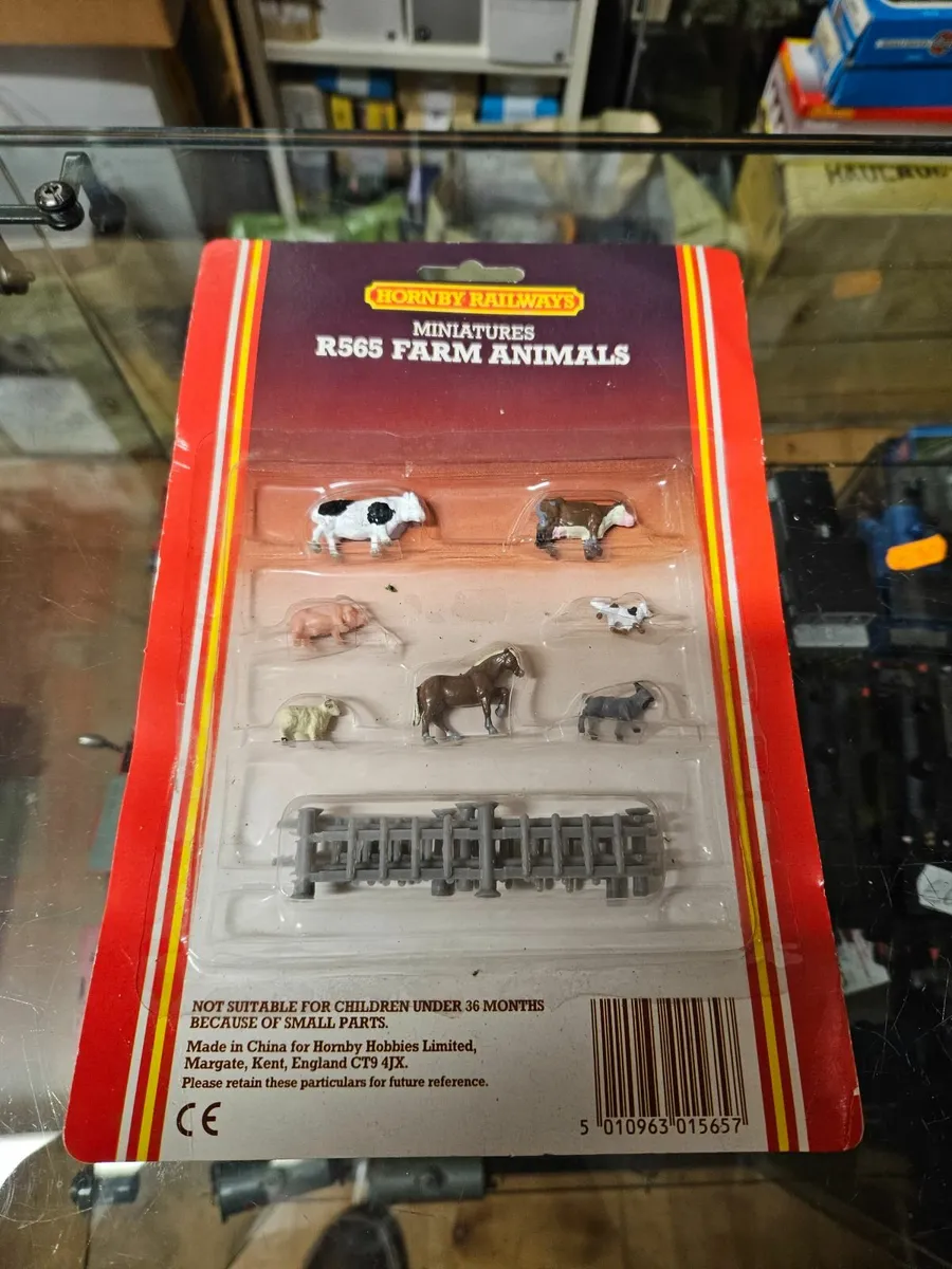Hornby OO Gauge Farm Animals