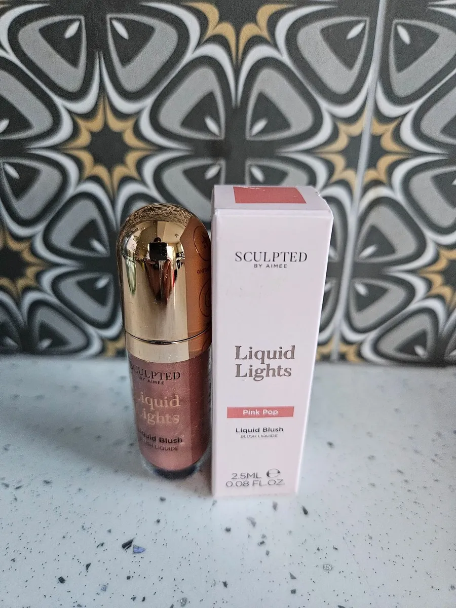 Make Up Sculpted Highlighters - Image 4